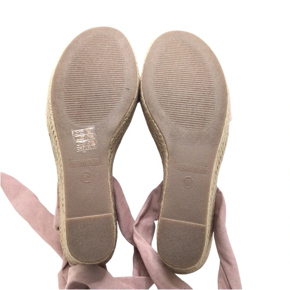 NWOB Dream Pairs Womens Pink Faux Suede Ankle Tie Lace Up Platform Wedges 9.5